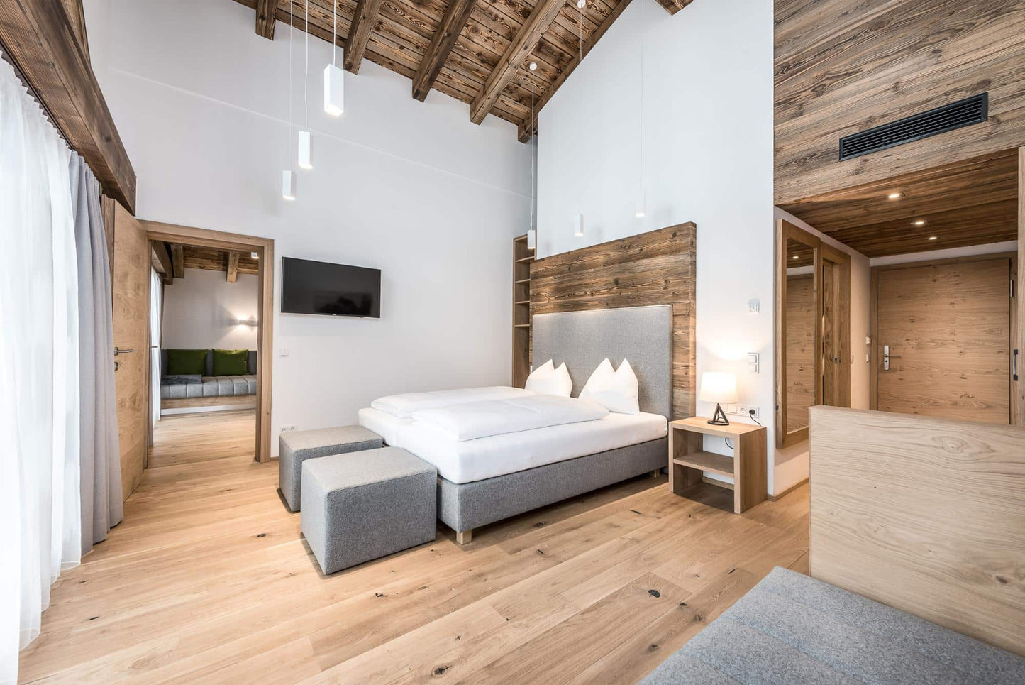 Bauwerk Casapark 181, Landhausdiele, Eiche 45 matt versiegelt
