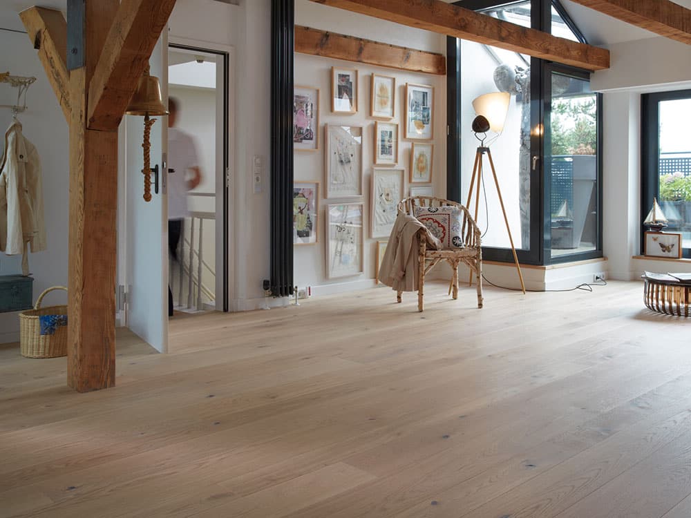 Bauwerk Casapark 139, Landhausdiele, Eiche | Farina 45 gebürstet, naturgeölt