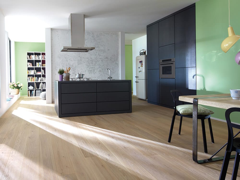 Bauwerk Villapark, Landhausdiele, Eiche | Avorio 35 tief gebürstet, naturgeölt