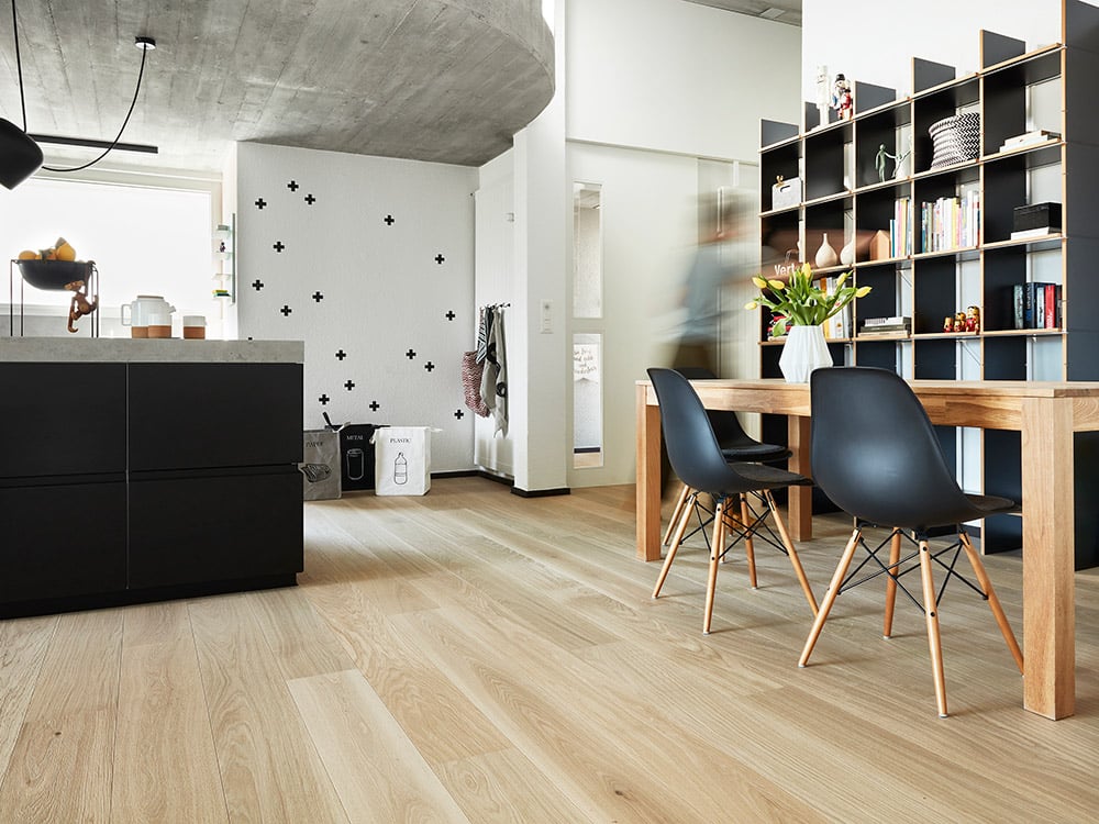 Bauwerk Villapark, Landhausdiele, Eiche | Crema 25 gebürstet, B-Protect